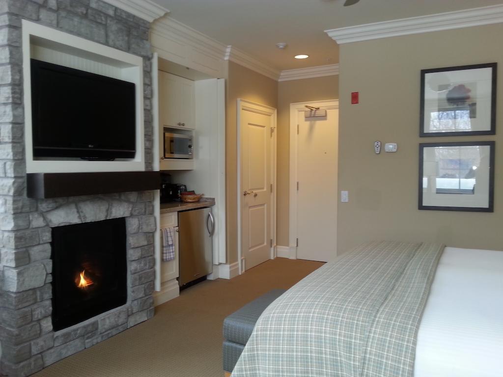 Touchstone Resort On Lake Muskoka Bracebridge Δωμάτιο φωτογραφία