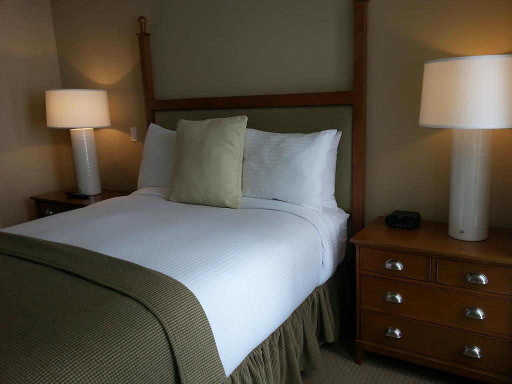 Touchstone Resort On Lake Muskoka Bracebridge Δωμάτιο φωτογραφία